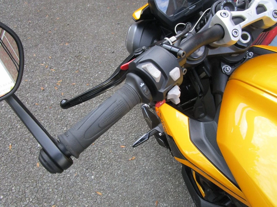 Angebot Triumph Street Triple 765 RS Bild 6: Angebot Triumph Street Triple 765 RS