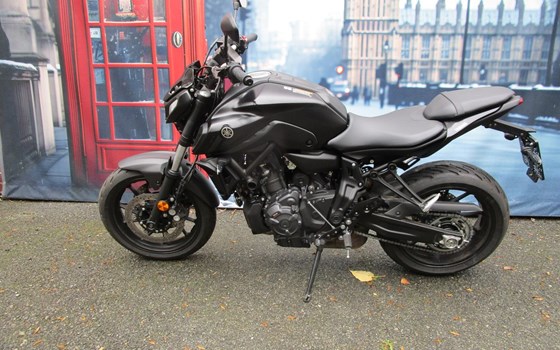 Gebrauchtmotorrad Yamaha MT-07 35kW - Bild 3