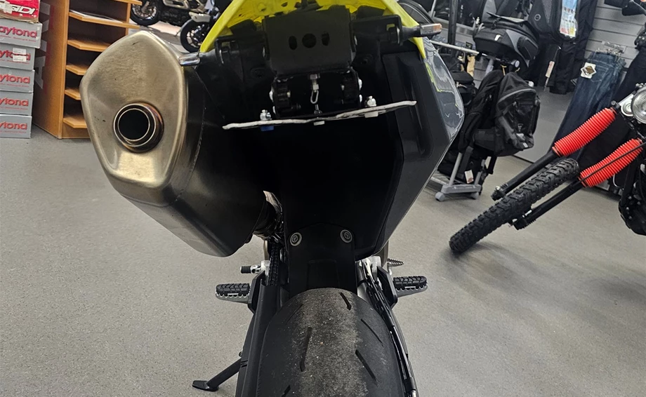Angebot Husqvarna 701 Supermoto Bild 12: Angebot Husqvarna 701 Supermoto