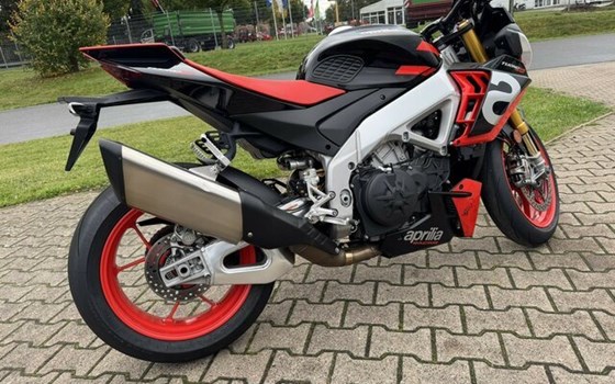 Gebrauchtmotorrad Aprilia Tuono V4 1100 Factory - Bild 3