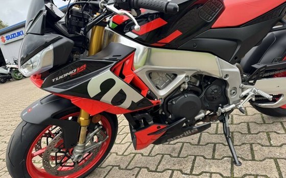 Gebrauchtmotorrad Aprilia Tuono V4 1100 Factory - Bild 7