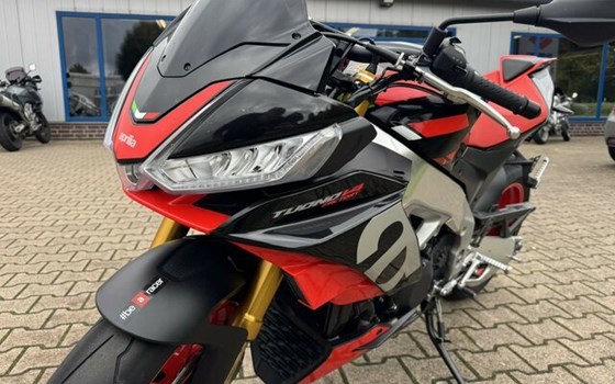 Gebrauchtmotorrad Aprilia Tuono V4 1100 Factory - Bild 9