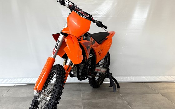 Gebrauchtmotorrad KTM 250 SX-F - Bild 8 Gebrauchtmotorrad KTM 250 SX-F - Bild 8
