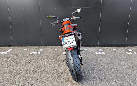 Gebrauchtmotorrad KTM 890 Duke GP - Bild 5 Gebrauchtmotorrad KTM 890 Duke GP - Bild 5