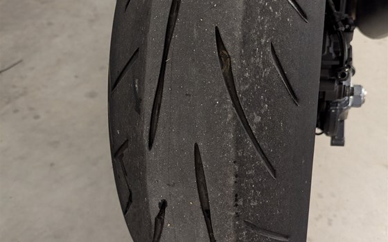 Gebrauchtmotorrad Yamaha MT-10 - Bild 13 Gebrauchtmotorrad Yamaha MT-10 - Bild 13