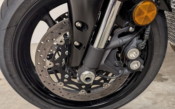 Gebrauchtmotorrad Yamaha MT-10 - Bild 17 Gebrauchtmotorrad Yamaha MT-10 - Bild 17