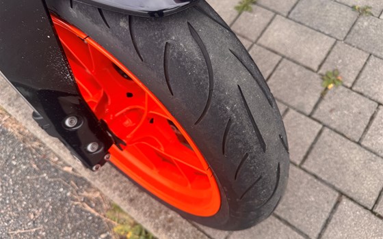 Gebrauchtmotorrad KTM 690 Duke - Bild 9 Gebrauchtmotorrad KTM 690 Duke - Bild 9