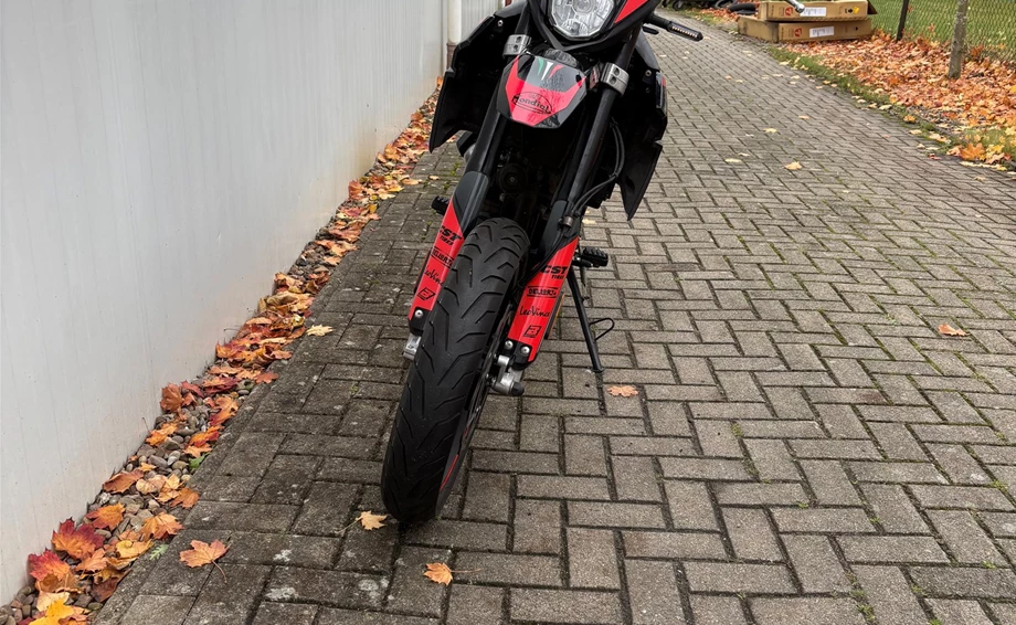 Angebot FB Mondial SMX 125i Enduro ABS Bild 3: Angebot FB Mondial SMX 125i Enduro ABS