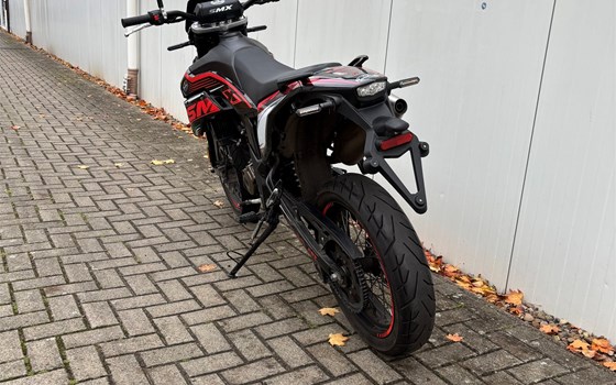 Gebrauchtmotorrad FB Mondial SMX 125i Enduro ABS - Bild 4