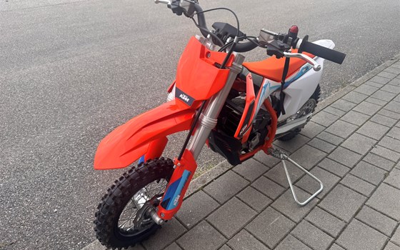 Gebrauchtmotorrad KTM SX-E 3 - Bild 5 Gebrauchtmotorrad KTM SX-E 3 - Bild 5