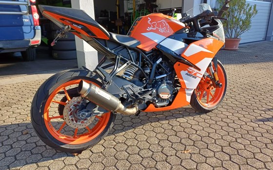 Gebrauchtmotorrad KTM RC 125 - Bild 3