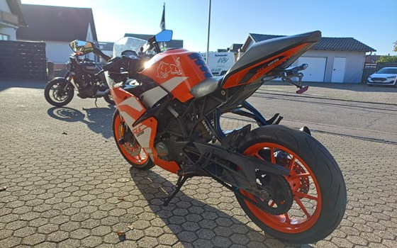 Gebrauchtmotorrad KTM RC 125 - Bild 4