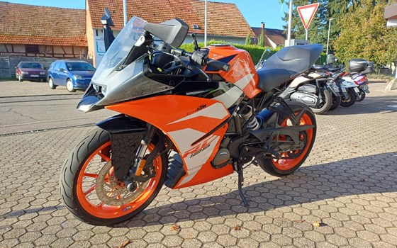 Gebrauchtmotorrad KTM RC 125 - Bild 2