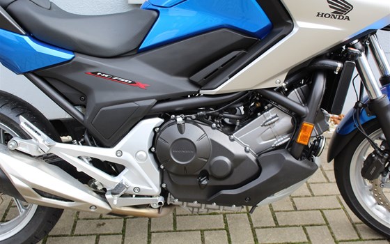 Gebrauchtmotorrad Honda NC750X - Bild 2