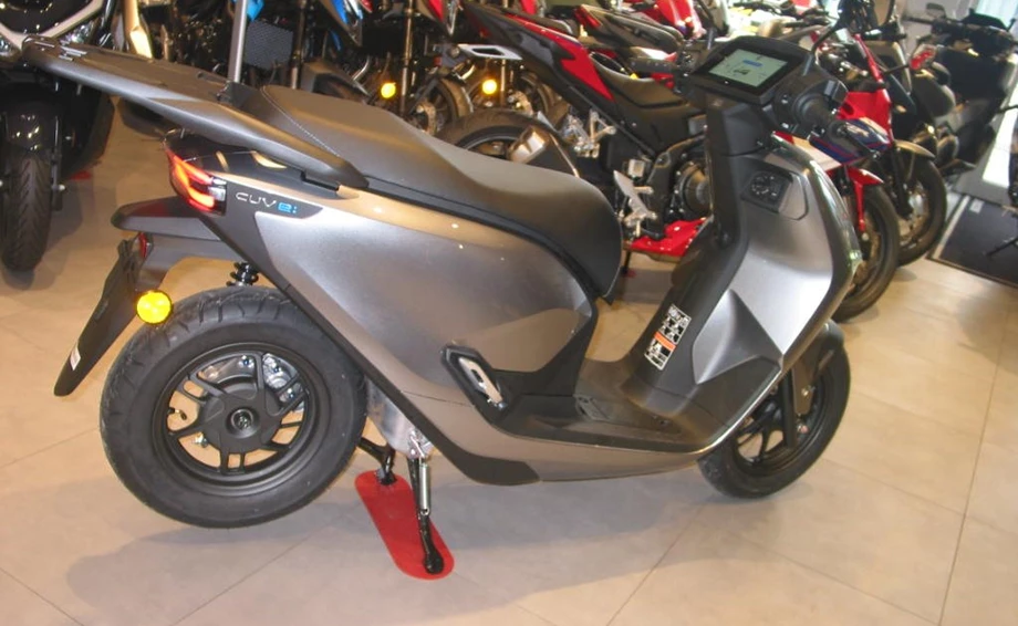 Offer Honda CUV e: Bild 4: Offer Honda CUV e: