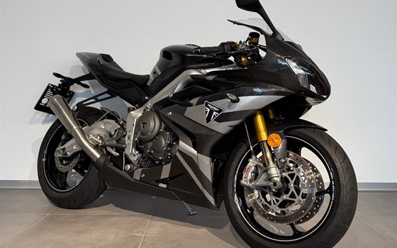 Gebrauchtmotorrad Triumph Daytona 765 Moto2 - Bild 3 Gebrauchtmotorrad Triumph Daytona 765 Moto2 - Bild 3