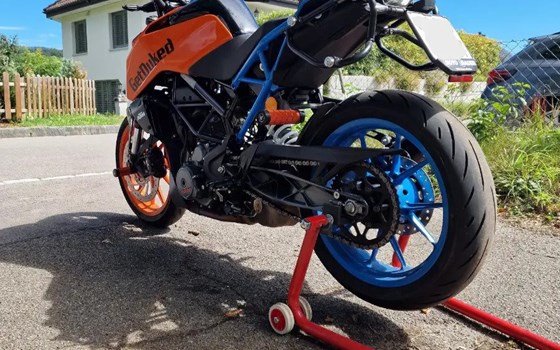 Motorrad Occasion KTM 390 Duke - Bild 3