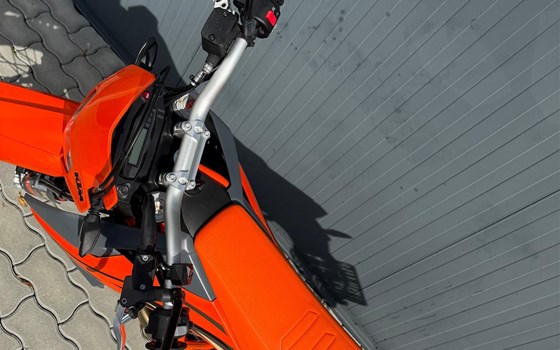 Gebrauchtmotorrad KTM 690 Enduro R - Bild 6 Gebrauchtmotorrad KTM 690 Enduro R - Bild 6