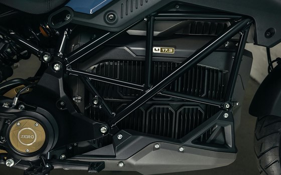 Neufahrzeug Zero DSR/X - Bild 4