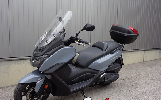 Gebrauchtmotorrad Sym MaxSym 400i - Bild 1 Gebrauchtmotorrad Sym MaxSym 400i - Bild 1