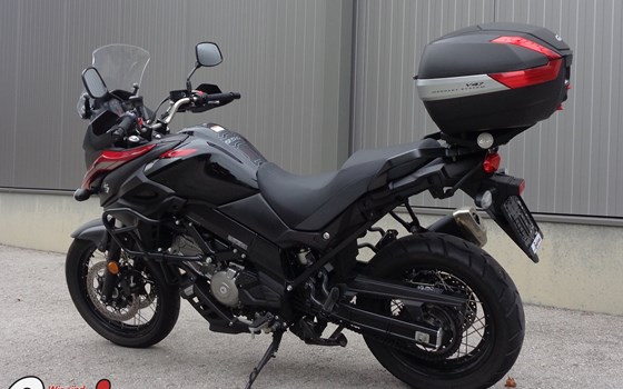 Gebrauchtmotorrad Suzuki V-Strom 650 XT - Bild 2 Gebrauchtmotorrad Suzuki V-Strom 650 XT - Bild 2