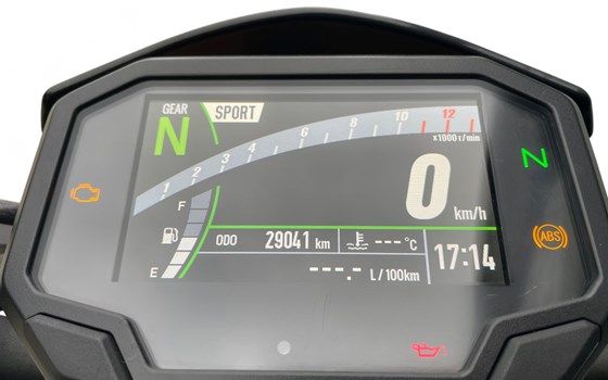 Gebrauchtmotorrad Kawasaki Z900 70kW - Bild 8