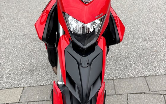 Gebrauchtmotorrad Ducati Hyperstrada 939 - Bild 3 Gebrauchtmotorrad Ducati Hyperstrada 939 - Bild 3