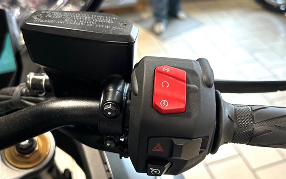 Neufahrzeug Suzuki GSX-S1000GT - Bild 9