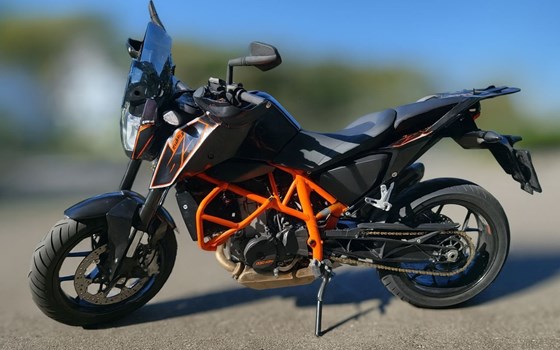Gebrauchtmotorrad KTM 690 Duke - Bild 1 Gebrauchtmotorrad KTM 690 Duke - Bild 1
