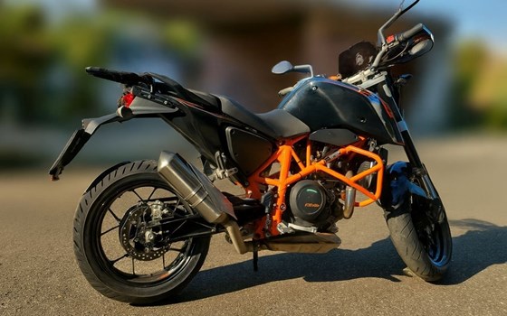 Gebrauchtmotorrad KTM 690 Duke - Bild 2 Gebrauchtmotorrad KTM 690 Duke - Bild 2