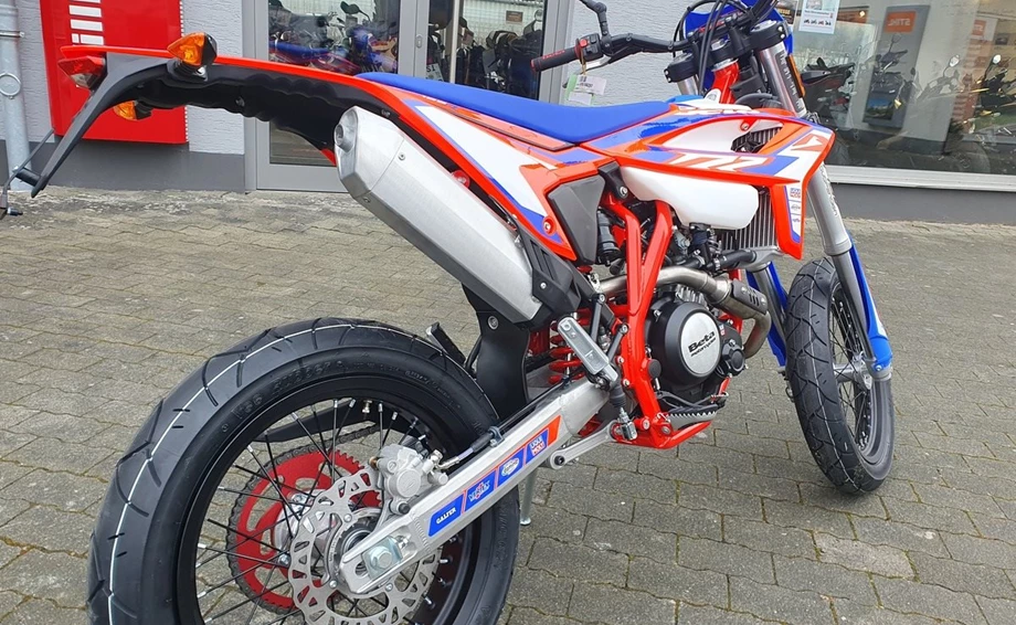 Angebot Beta RR 125 4T SM Bild 10: Angebot Beta RR 125 4T SM