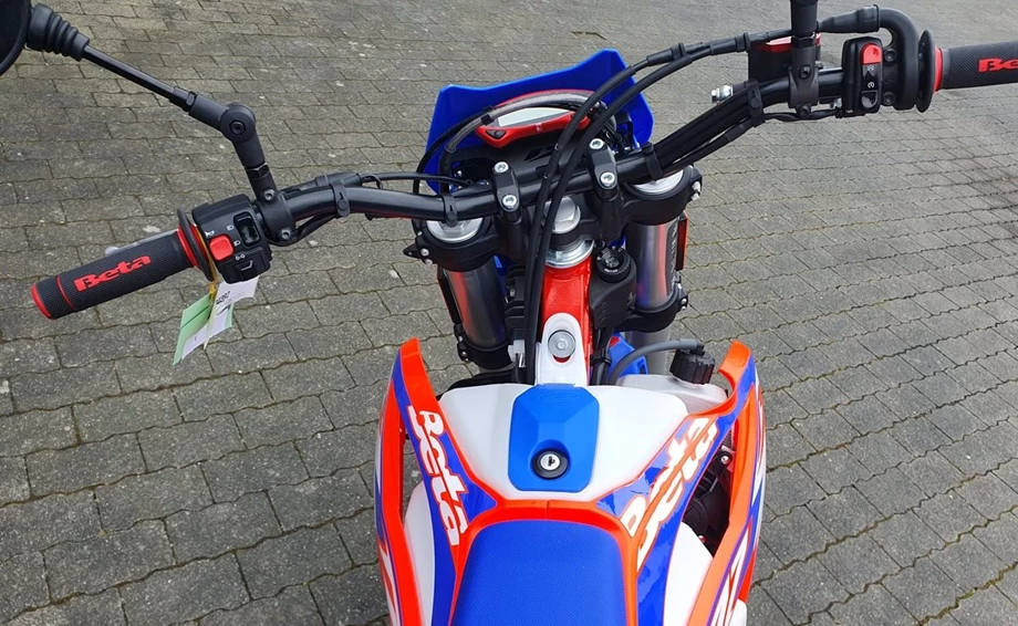 Angebot Beta RR 125 4T SM Bild 12: Angebot Beta RR 125 4T SM