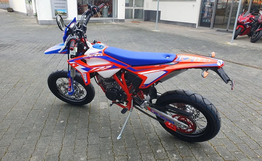 Angebot Beta RR 125 4T SM Bild 13: Angebot Beta RR 125 4T SM