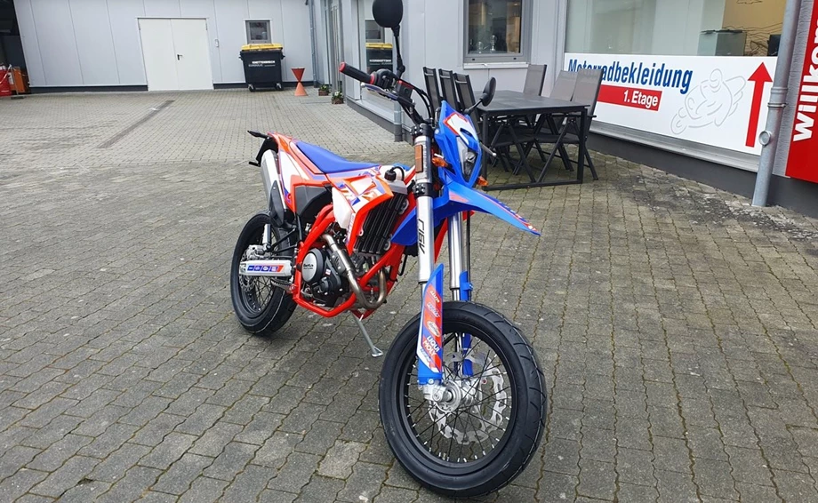 Angebot Beta RR 125 4T SM Bild 3: Angebot Beta RR 125 4T SM