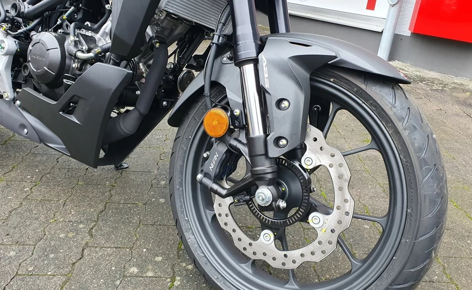 Angebot Honda CB125R Bild 4: Angebot Honda CB125R