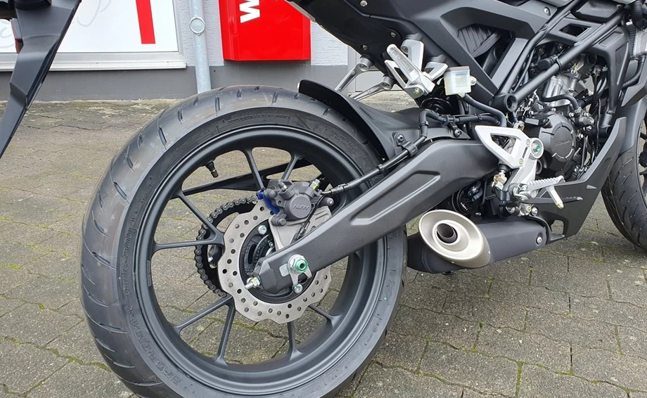 Angebot Honda CB125R Bild 7: Angebot Honda CB125R