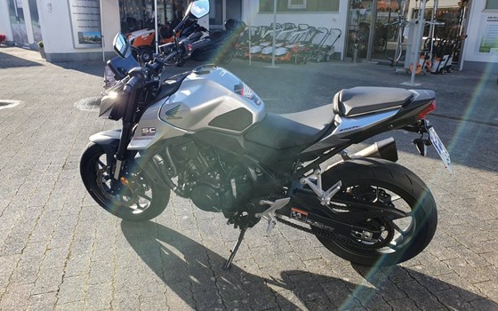 Gebrauchtmotorrad Honda CB750 Hornet - Bild 13