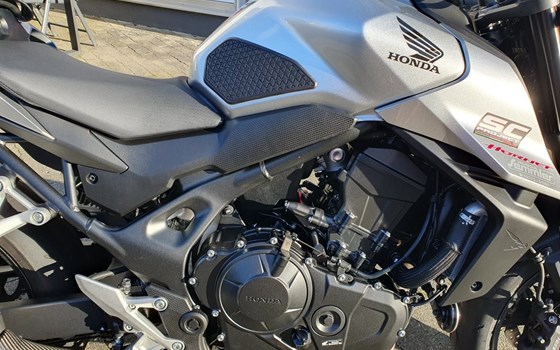 Gebrauchtmotorrad Honda CB750 Hornet - Bild 7