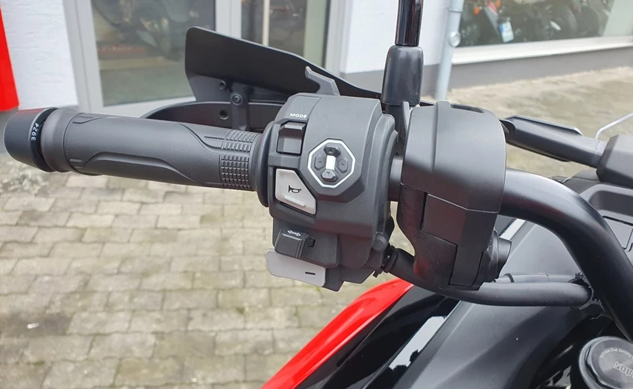 Angebot Honda NC750X DCT Bild 11: Angebot Honda NC750X DCT