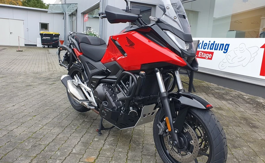 Angebot Honda NC750X DCT Bild 4: Angebot Honda NC750X DCT