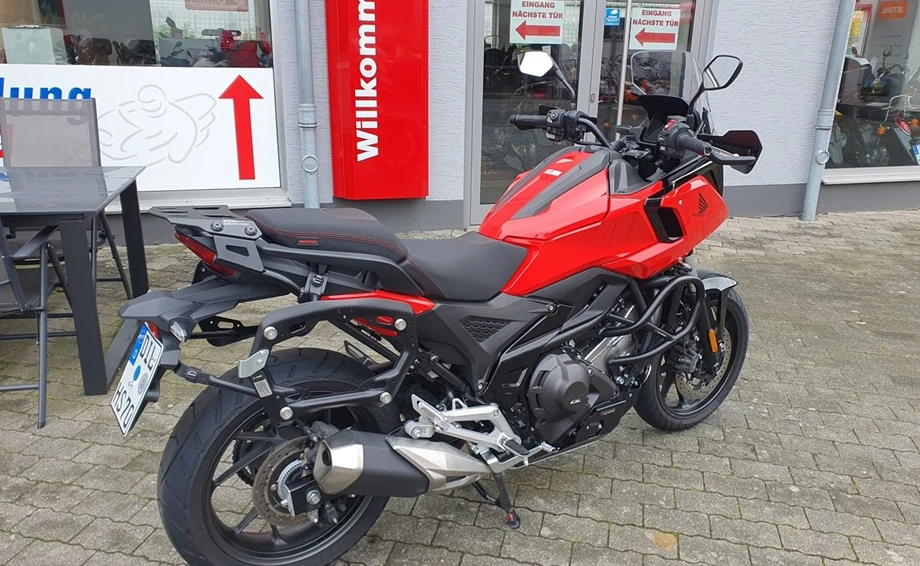 Angebot Honda NC750X DCT Bild 6: Angebot Honda NC750X DCT