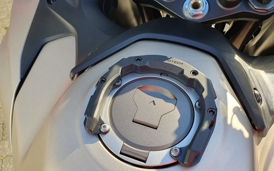 Gebrauchtmotorrad Honda NT1100 DCT Electronic Suspension - Bild 11