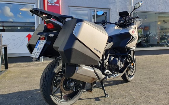 Gebrauchtmotorrad Honda NT1100 DCT Electronic Suspension - Bild 9