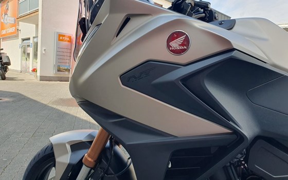 Neufahrzeug Honda NT1100 DCT Electronic Suspension - Bild 17