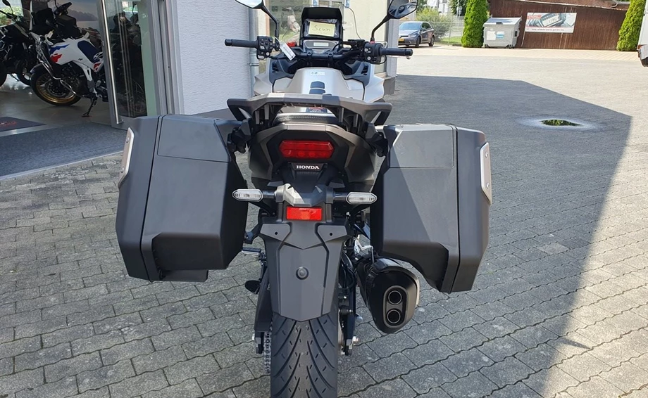 Angebot Honda NT1100 DCT Electronic Suspension Bild 18: Angebot Honda NT1100 DCT Electronic Suspension