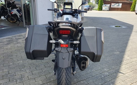Neufahrzeug Honda NT1100 DCT Electronic Suspension - Bild 18