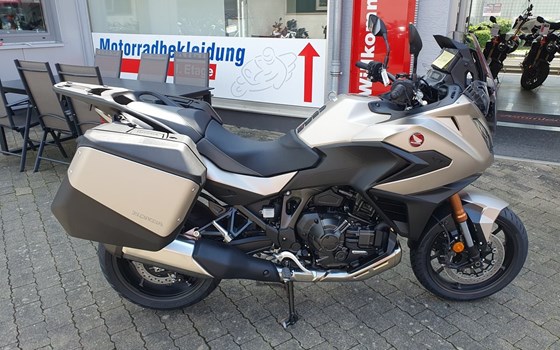 Neufahrzeug Honda NT1100 DCT Electronic Suspension - Bild 2