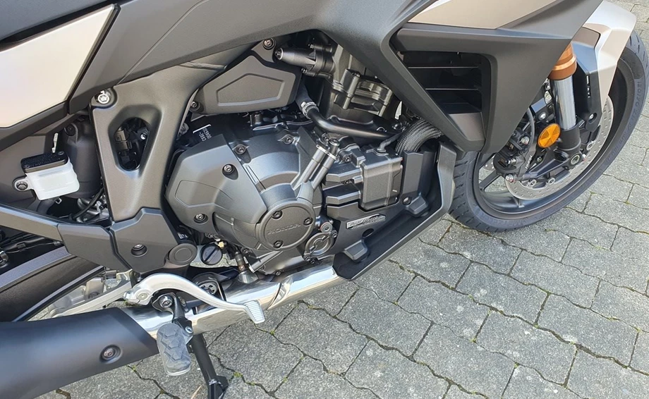 Angebot Honda NT1100 DCT Electronic Suspension Bild 4: Angebot Honda NT1100 DCT Electronic Suspension