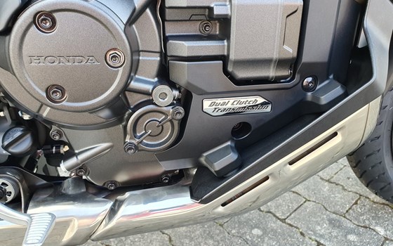 Neufahrzeug Honda NT1100 DCT Electronic Suspension - Bild 5