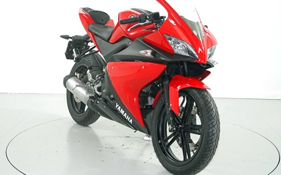 Motorrad Occasion Yamaha R125 - Bild 2